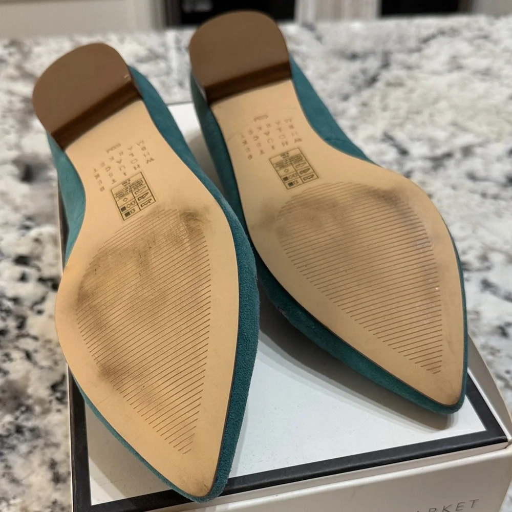 White House Black Market Green suede embroidered Floral Women's Loafers - Picture 8 of 8